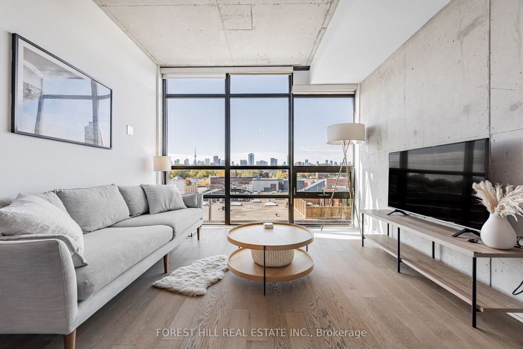 Photo of 319 Carlaw Avenue #607, Toronto, ON M4M 0A4 (MLS # E12466259)