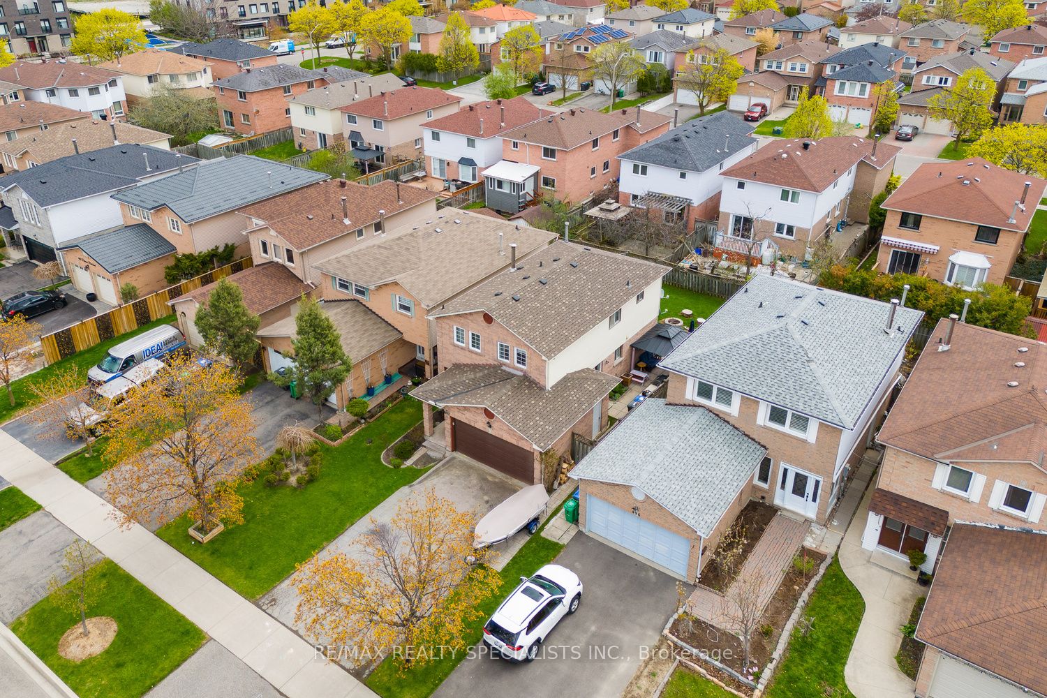 492 Parkview Boulevard