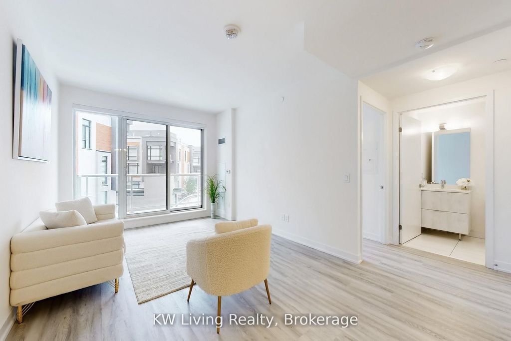 Photo of 6 David Eyer Road #212, Richmond Hill, ON L4S 0N5 (MLS # N12652984)