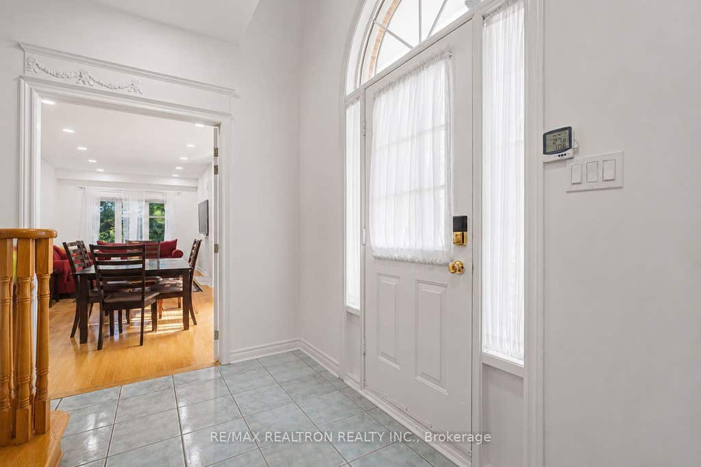 Photo of 190 Harding Blvd Boulevard W #70, Richmond Hill, ON L4C 0J9 (MLS # N13635702)