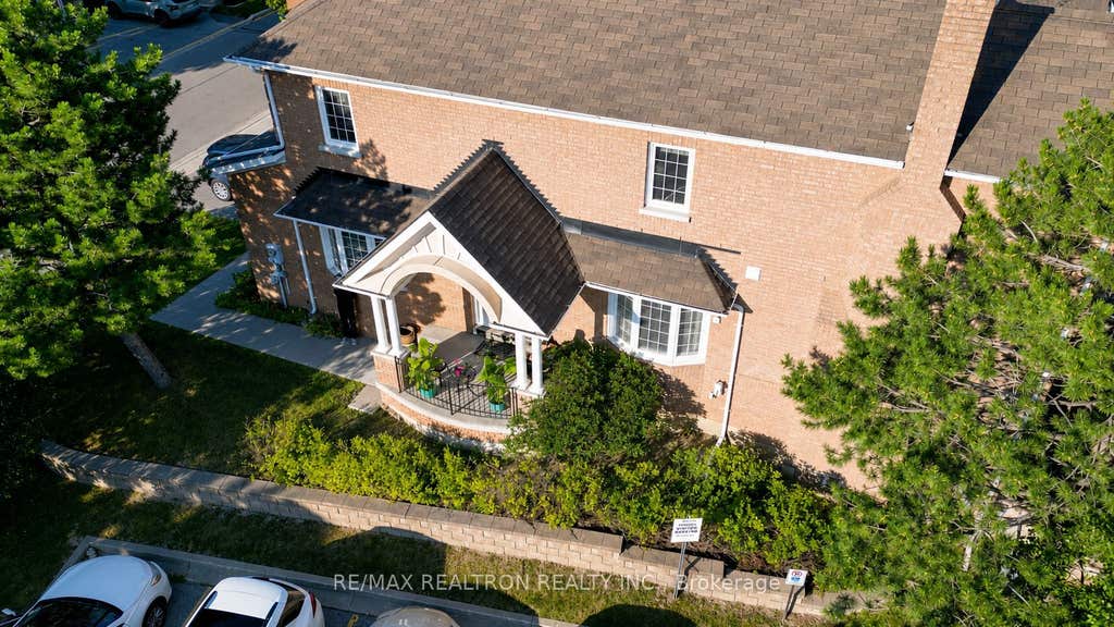 Photo of 190 Harding Blvd Boulevard W #70, Richmond Hill, ON L4C 0J9 (MLS # N13635702)
