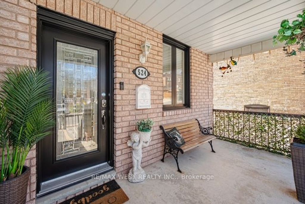Photo of 524 Salem Avenue N, Toronto, ON M6H 3E1 (MLS # W13048074)