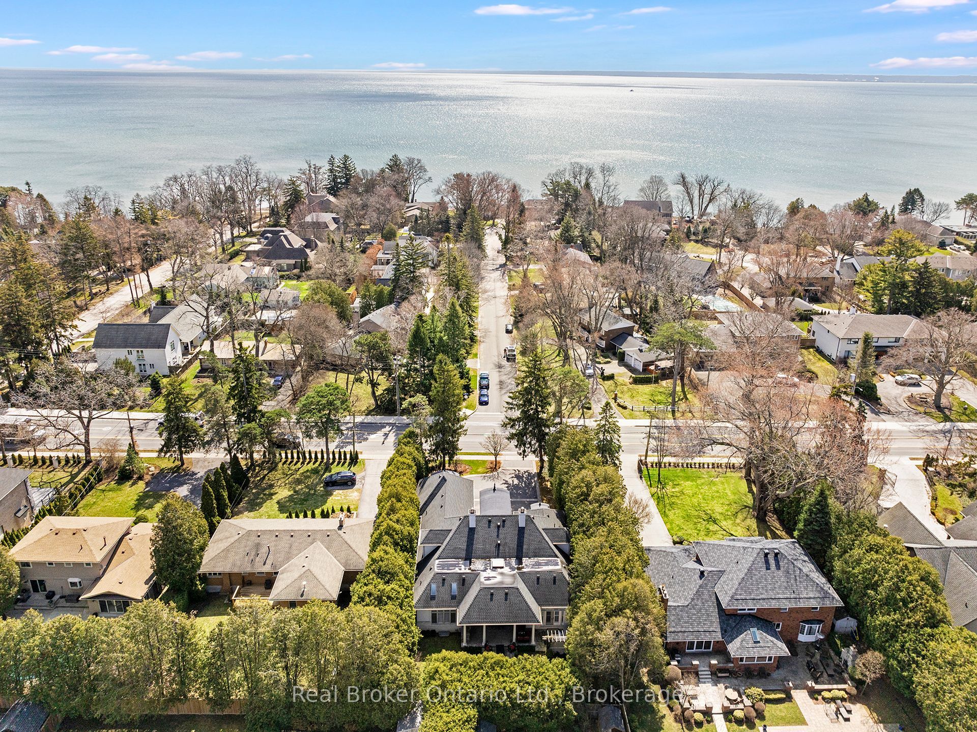 4507 Lakeshore Road