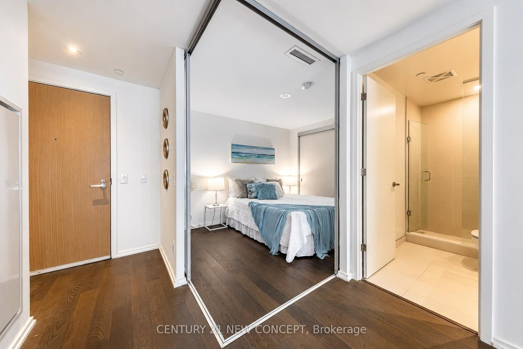 Photo of 5 Soudan Avenue #3101, Toronto, ON M4S 0B1 (MLS # C14103458)