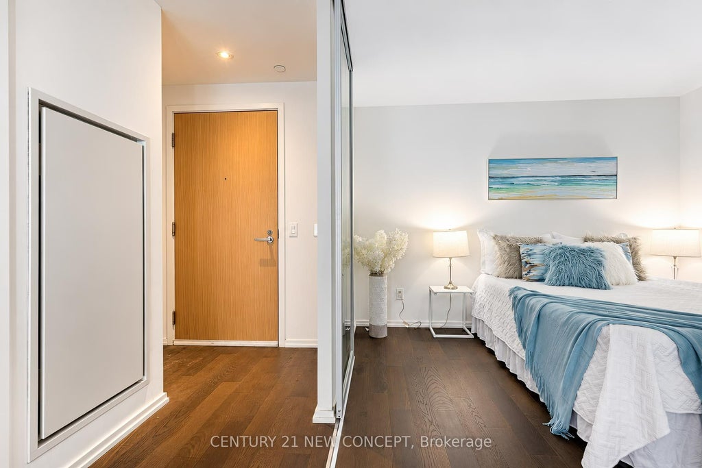 Photo of 5 Soudan Avenue #3101, Toronto, ON M4S 0B1 (MLS # C14103458)