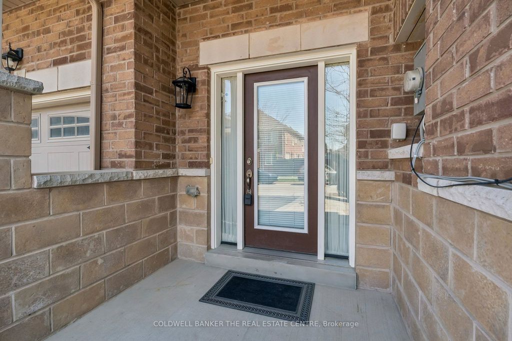 Photo of 68 Andrew Green Crescent, Whitchurch-Stouffville, ON L4A 1T9 (MLS # N13077654)