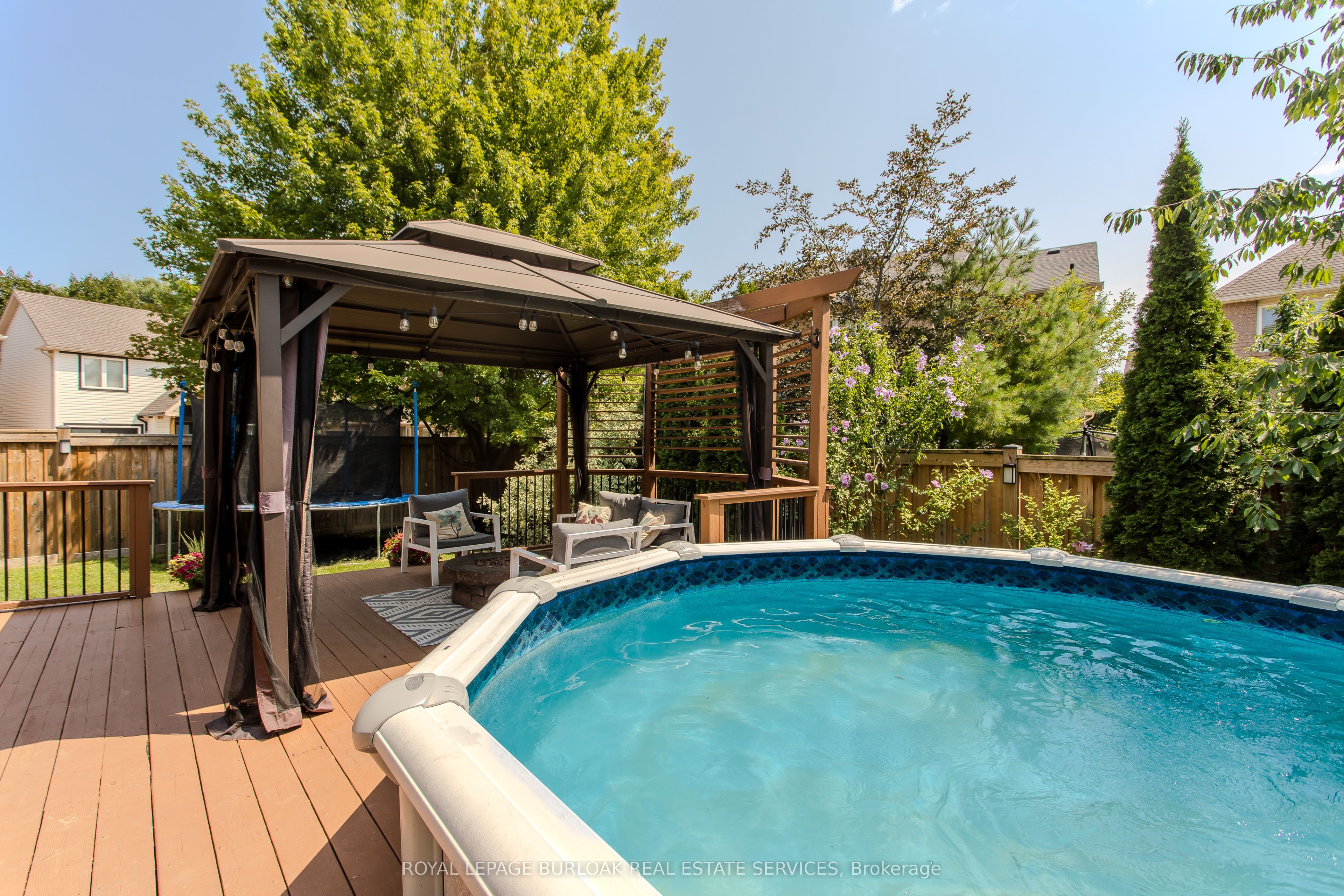 5190 Wood Crescent