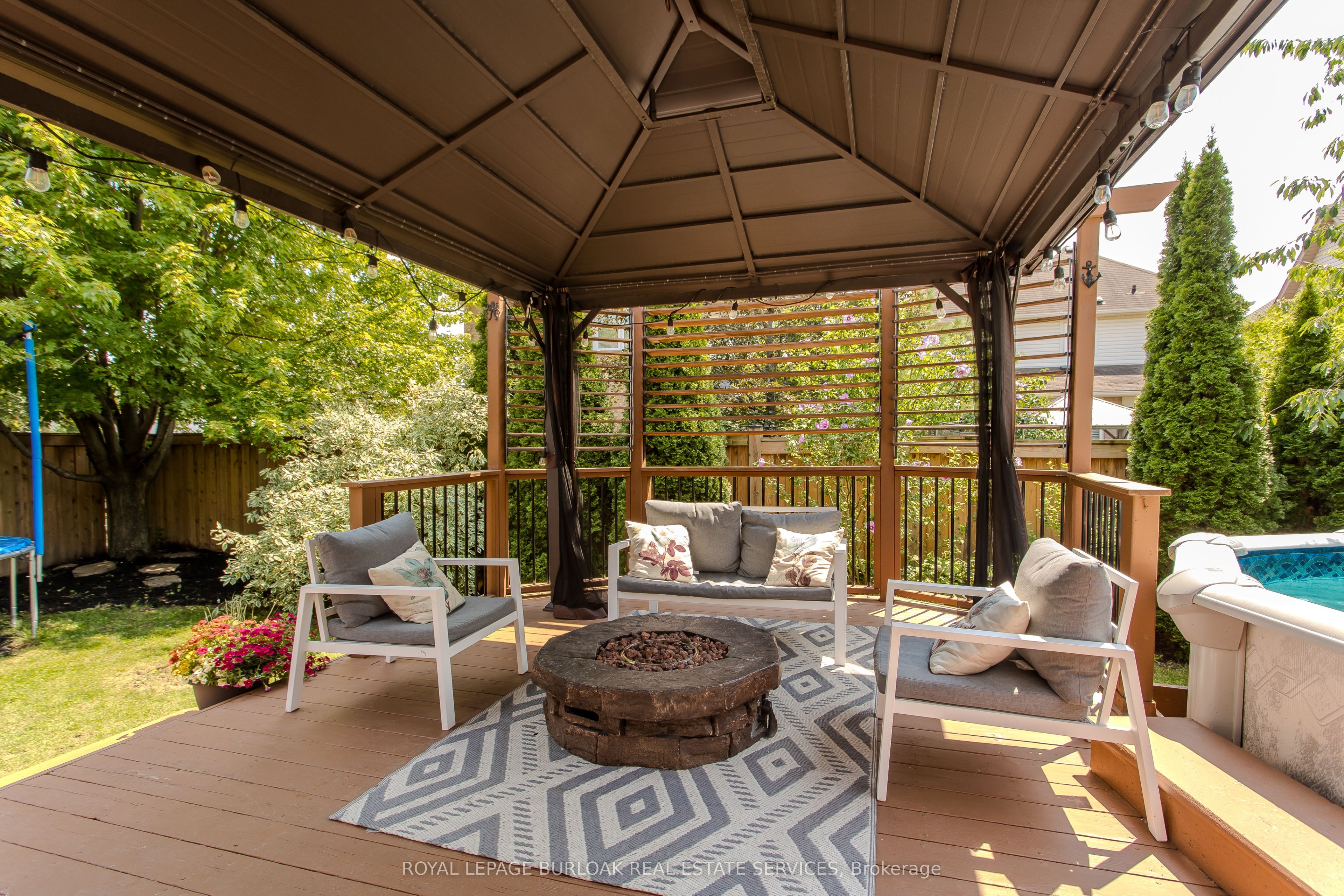 5190 Wood Crescent