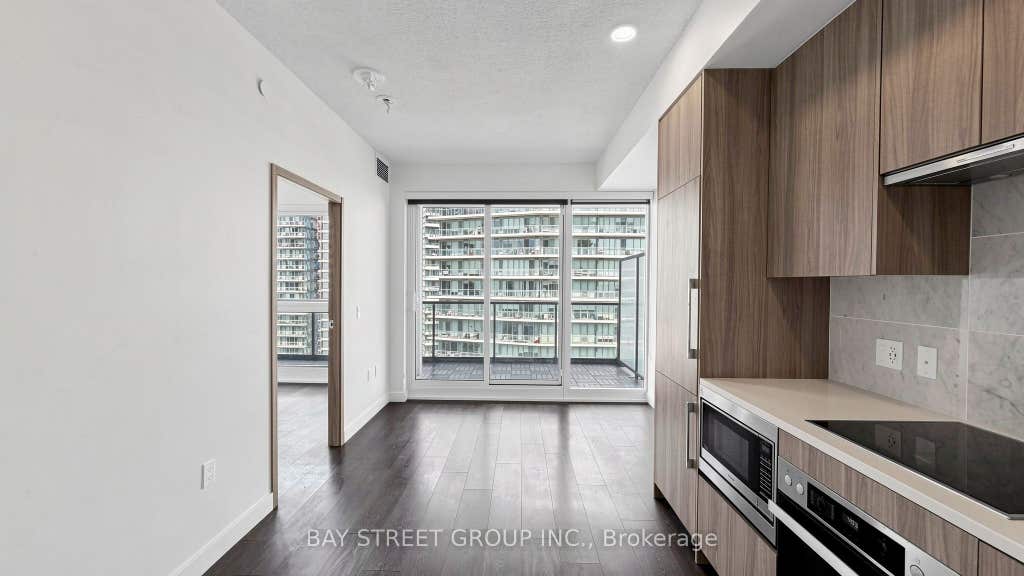 Photo of 95 McMahon Drive, Toronto, ON M2K 0H2 (MLS # C13598164)