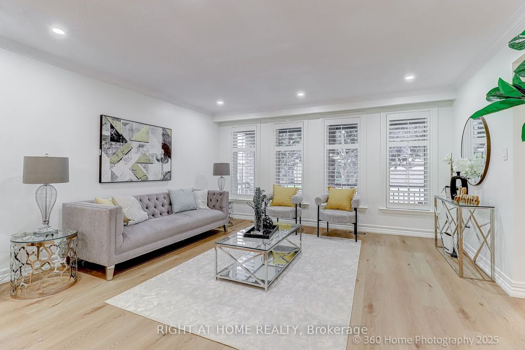 Photo of 44 Beamsville Drive, Toronto, ON M1T 3S2 (MLS # E12583624)