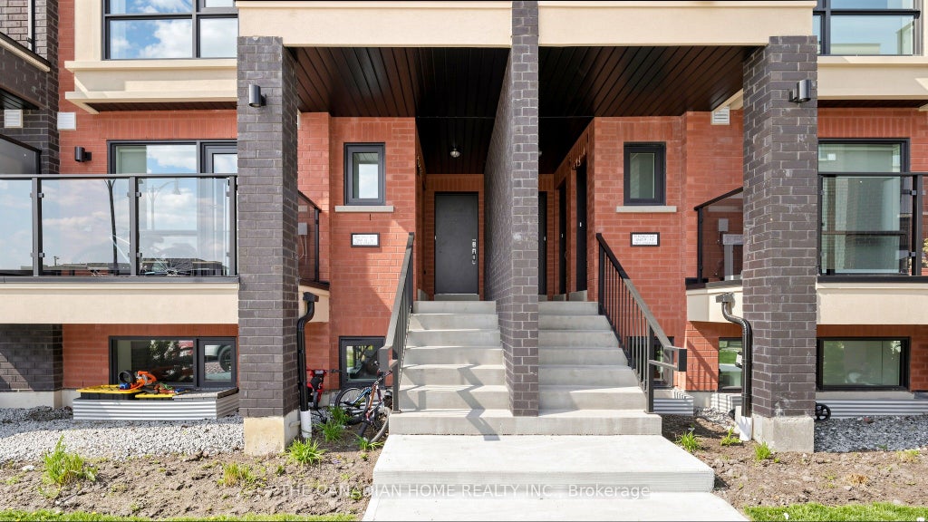 Photo of 55 Romilly Avenue #15, Brampton, ON L7A 5L8 (MLS # W13581394)