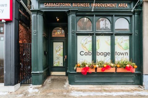 237 Carlton Street Toronto ON M5A 2L2