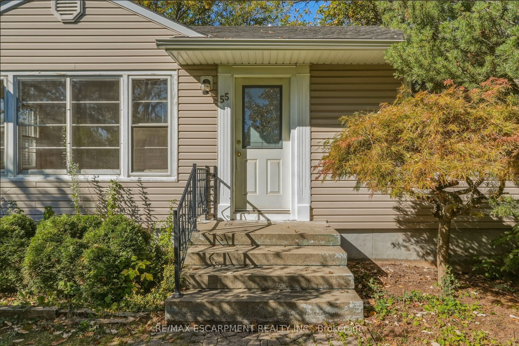 55 Lakeview Avenue