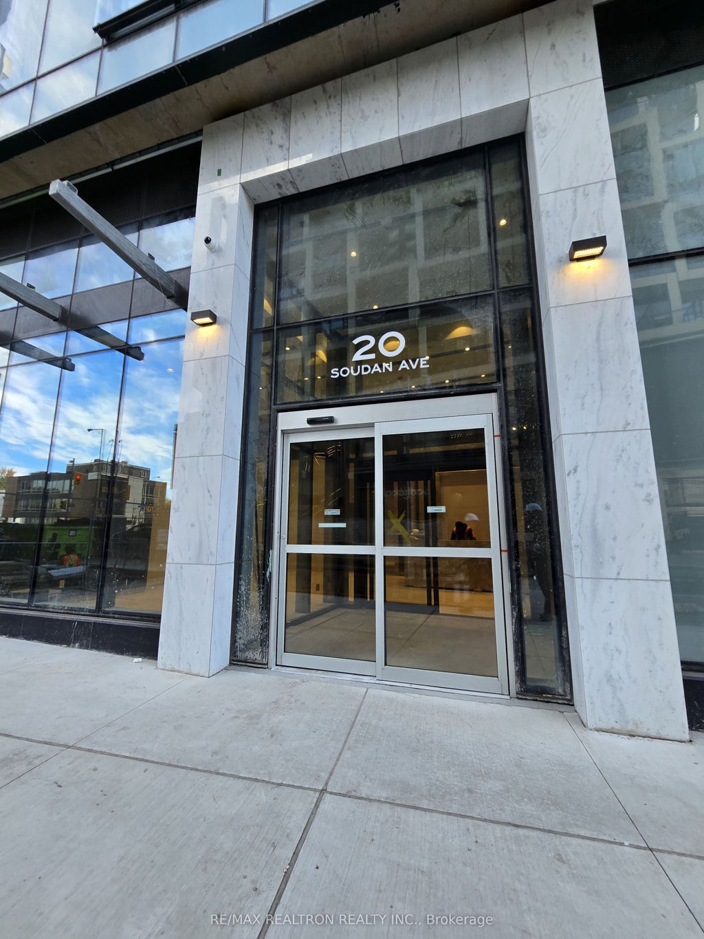 Photo of 20 Soudan Avenue #1109, Toronto, ON M4S 0E2 (MLS # C13663798)
