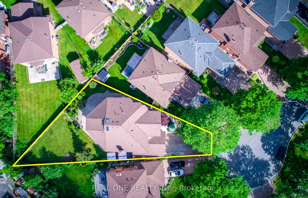 Photo of 71 Stock Avenue, Toronto, ON M8Z 5C5 (MLS # W13777514)