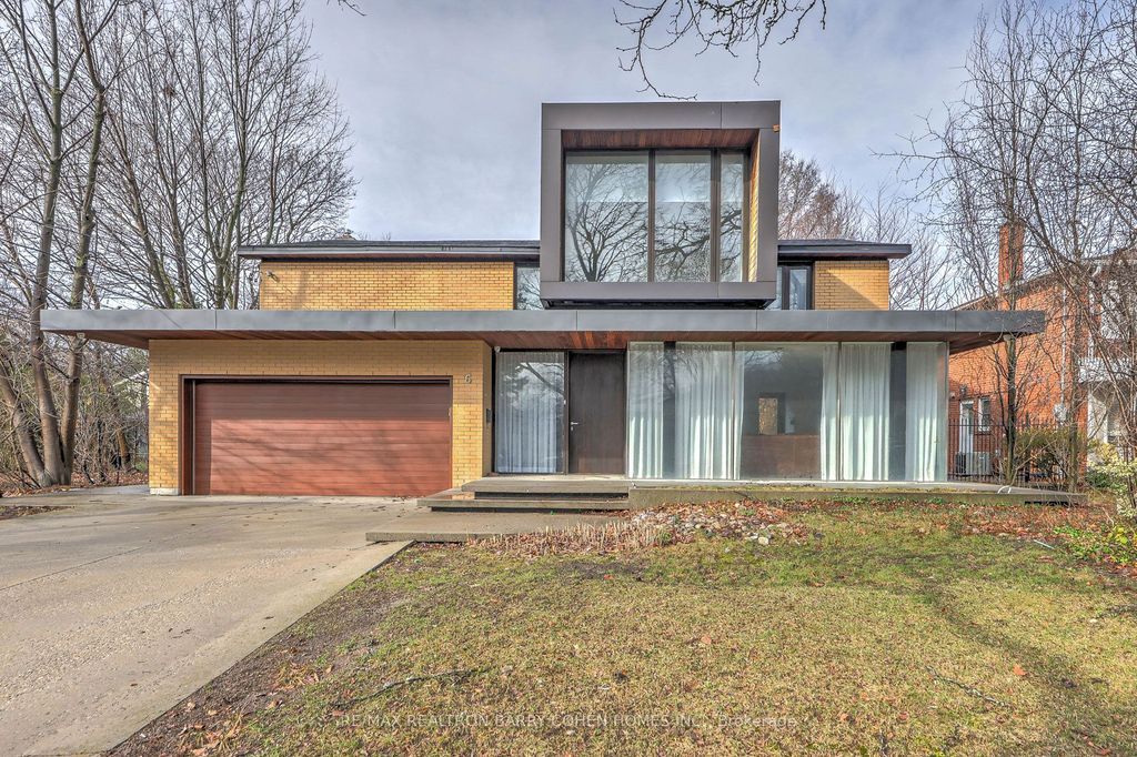 Photo of 6 Bannatyne Drive, Toronto, ON M2L 2N7 (MLS # C12953646)