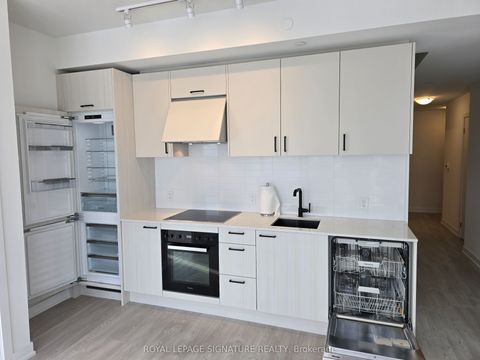 1 Quarrington Lane 603 Toronto ON M3C 0S4