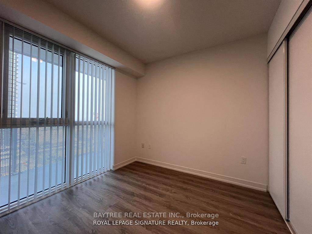 195 Commerce Street 1617