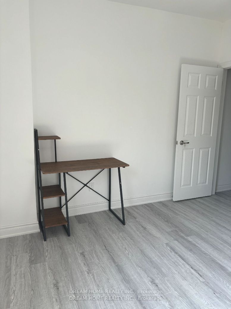 262 clinton Street 203