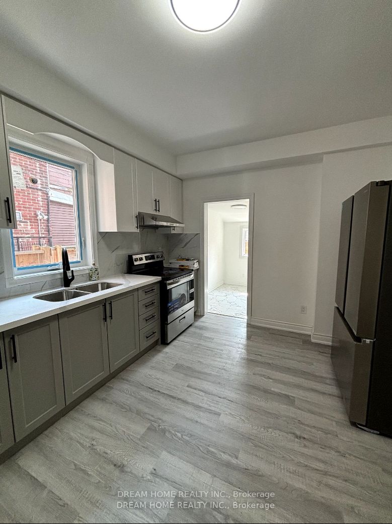 262 clinton Street 203