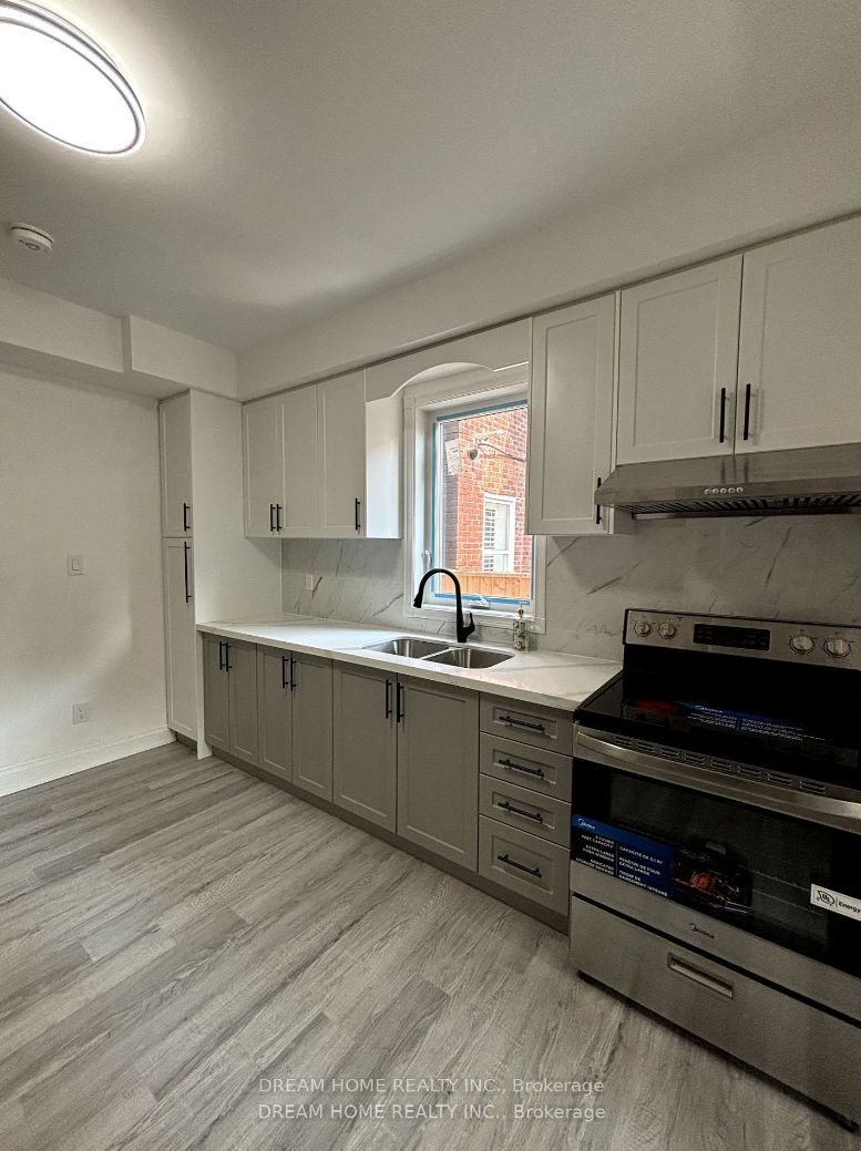 262 clinton Street 203