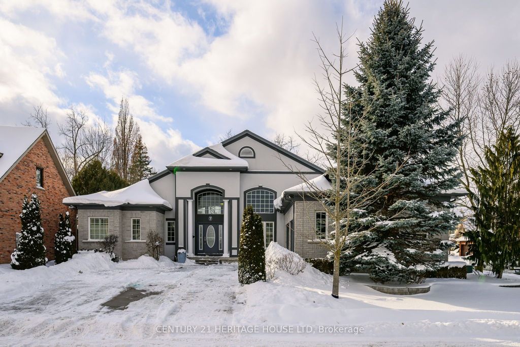 Photo of 7 Edwin Drive, London South, ON N6C 6A7 (MLS # X12736050)