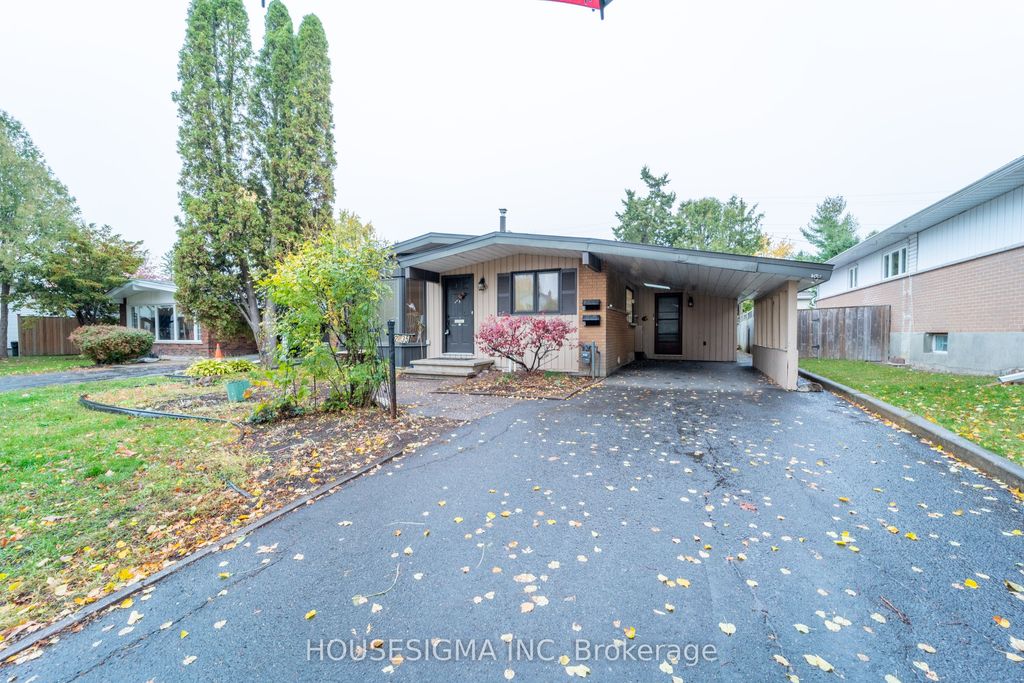Photo of 2335 Harding Road, Elmvale Acres and Area, ON K1G 3B7 (MLS # X12498416)