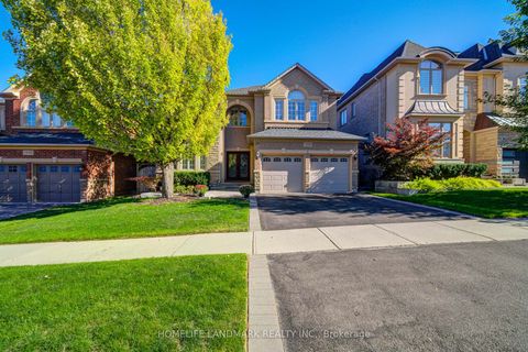 1388 Pinery Crescent Oakville ON L6H 7J7