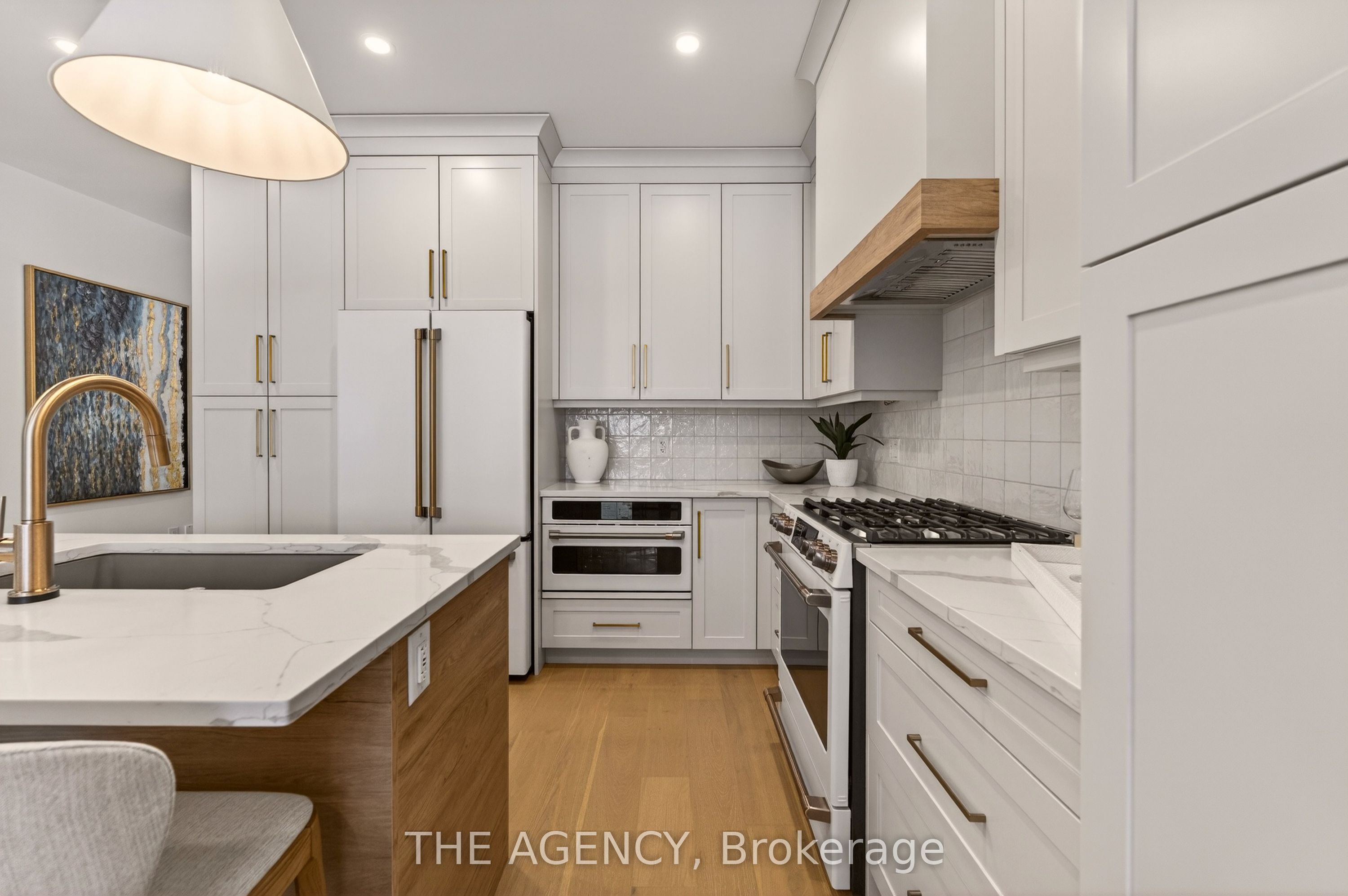 574 Seneca Drive 70F