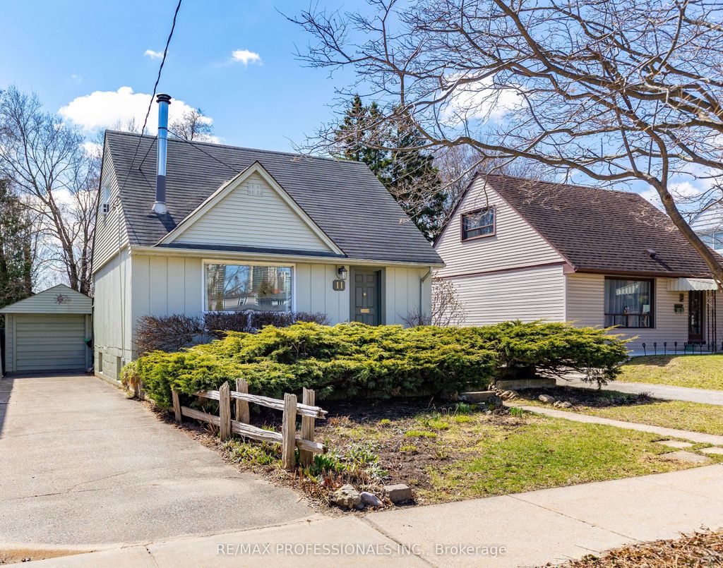 Photo of 11 Mitcham Drive, Toronto, ON M8W 2J6 (MLS # W12997646)