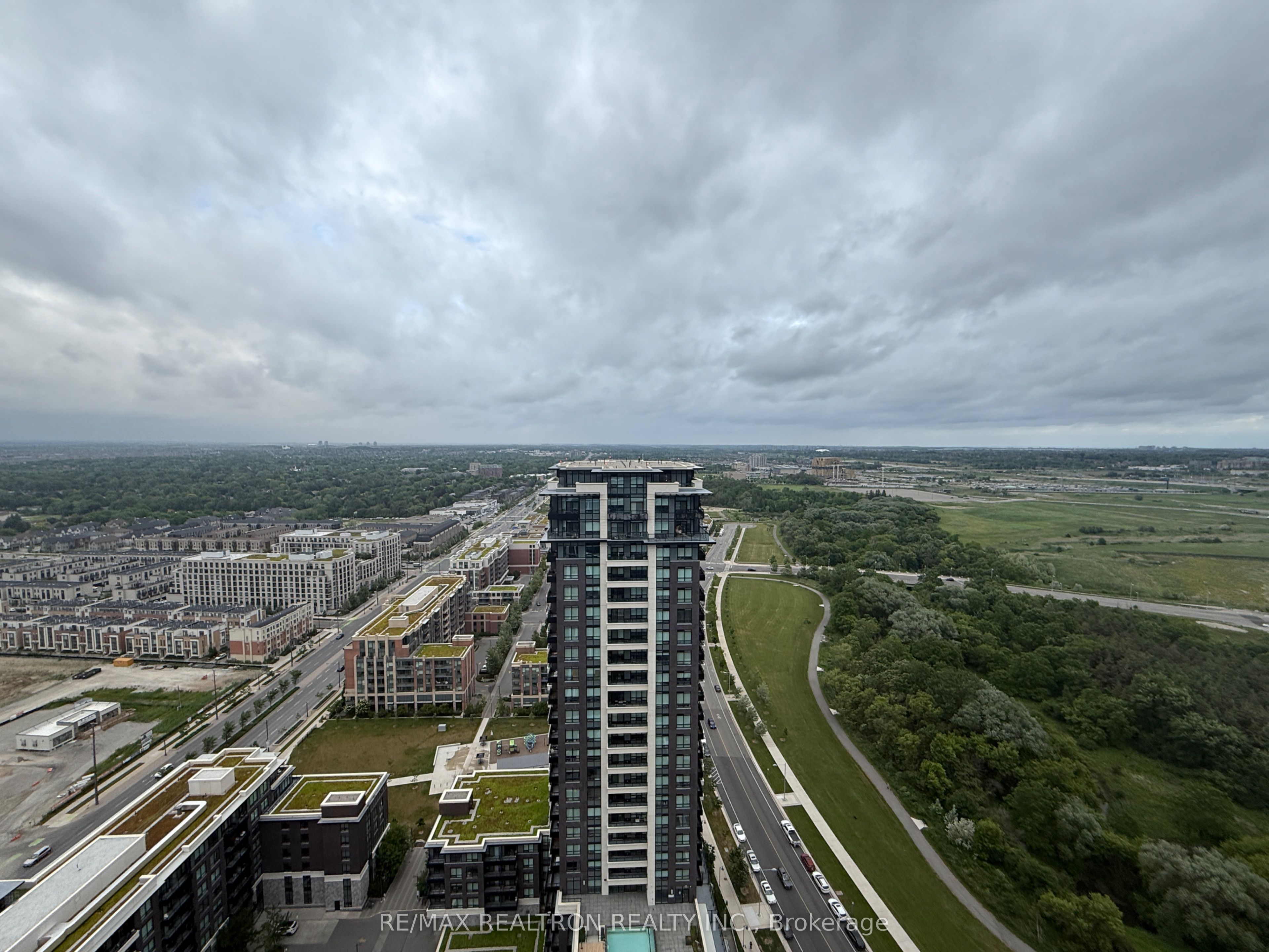 18 Water Walk Drive 3602