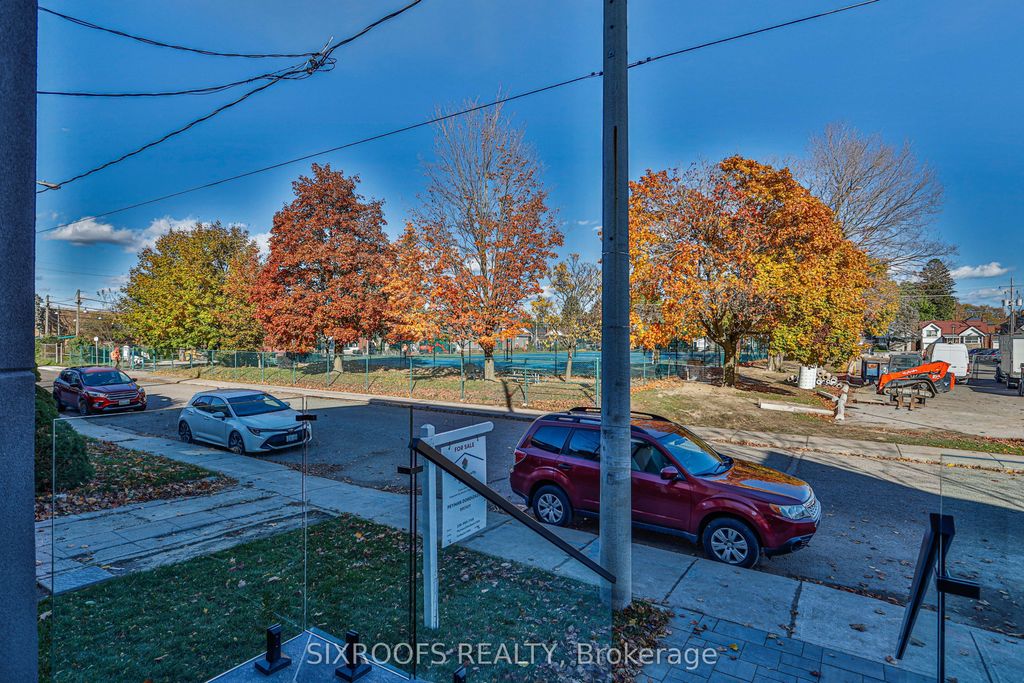 Photo of 104 Roosevelt Road, Toronto, ON M4J 4T9 (MLS # E12515002)