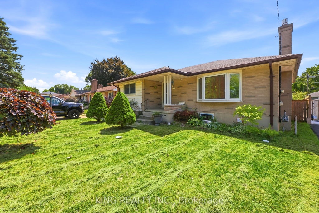 Photo of 1737 WAVELL Street, London East, ON N5W 2E2 (MLS # X13630760)