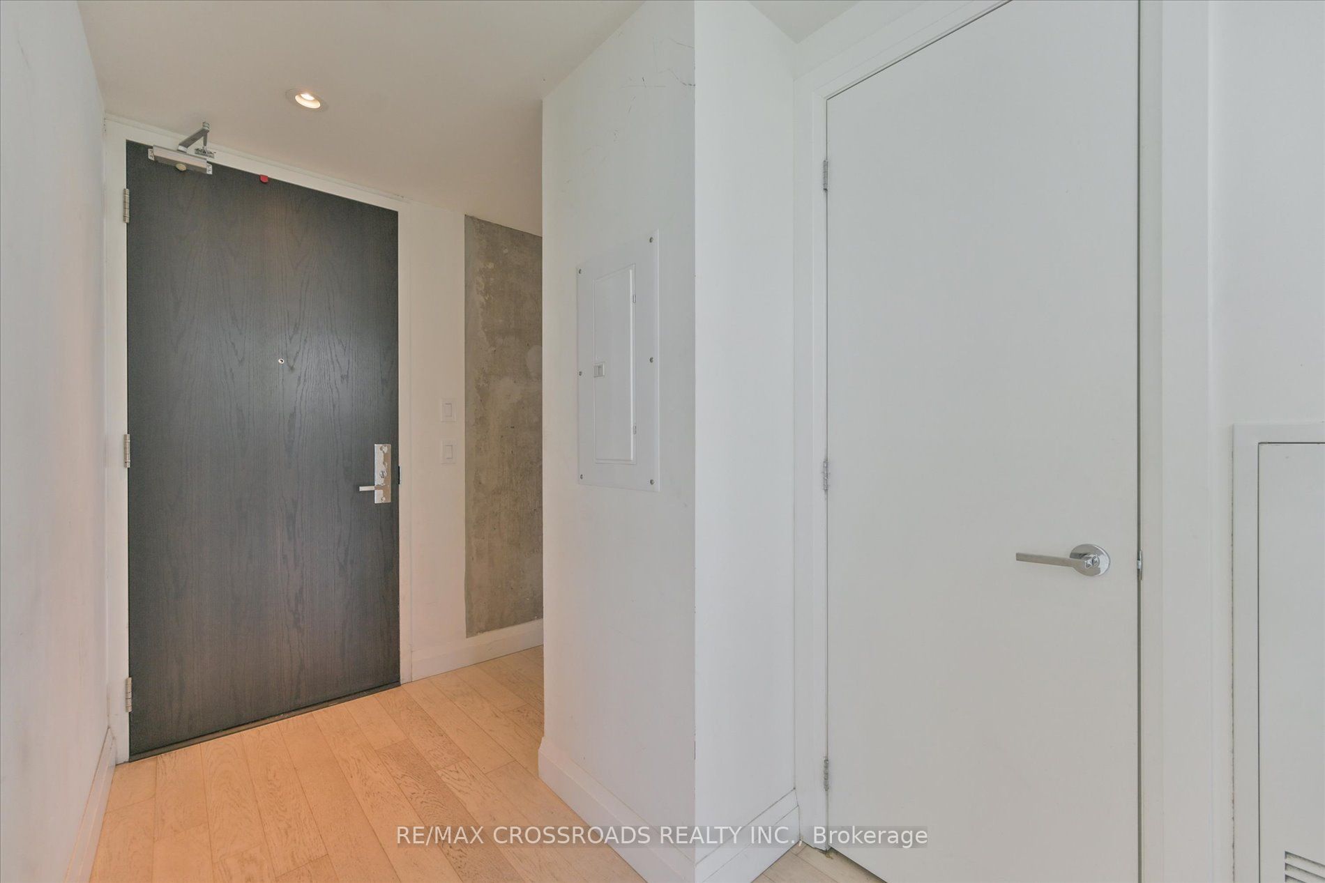 224 King Street W 3006