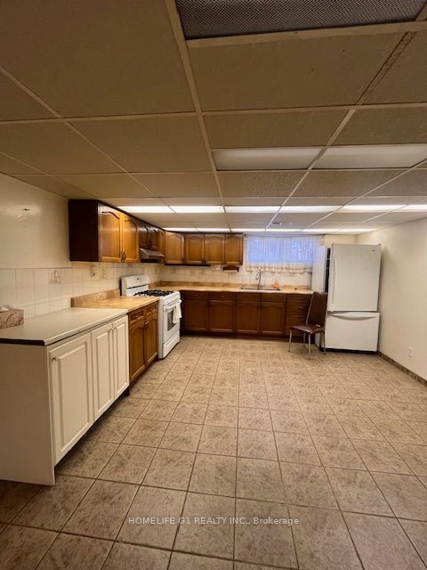 79 Sun Row Drive Toronto ON M9P 3H9