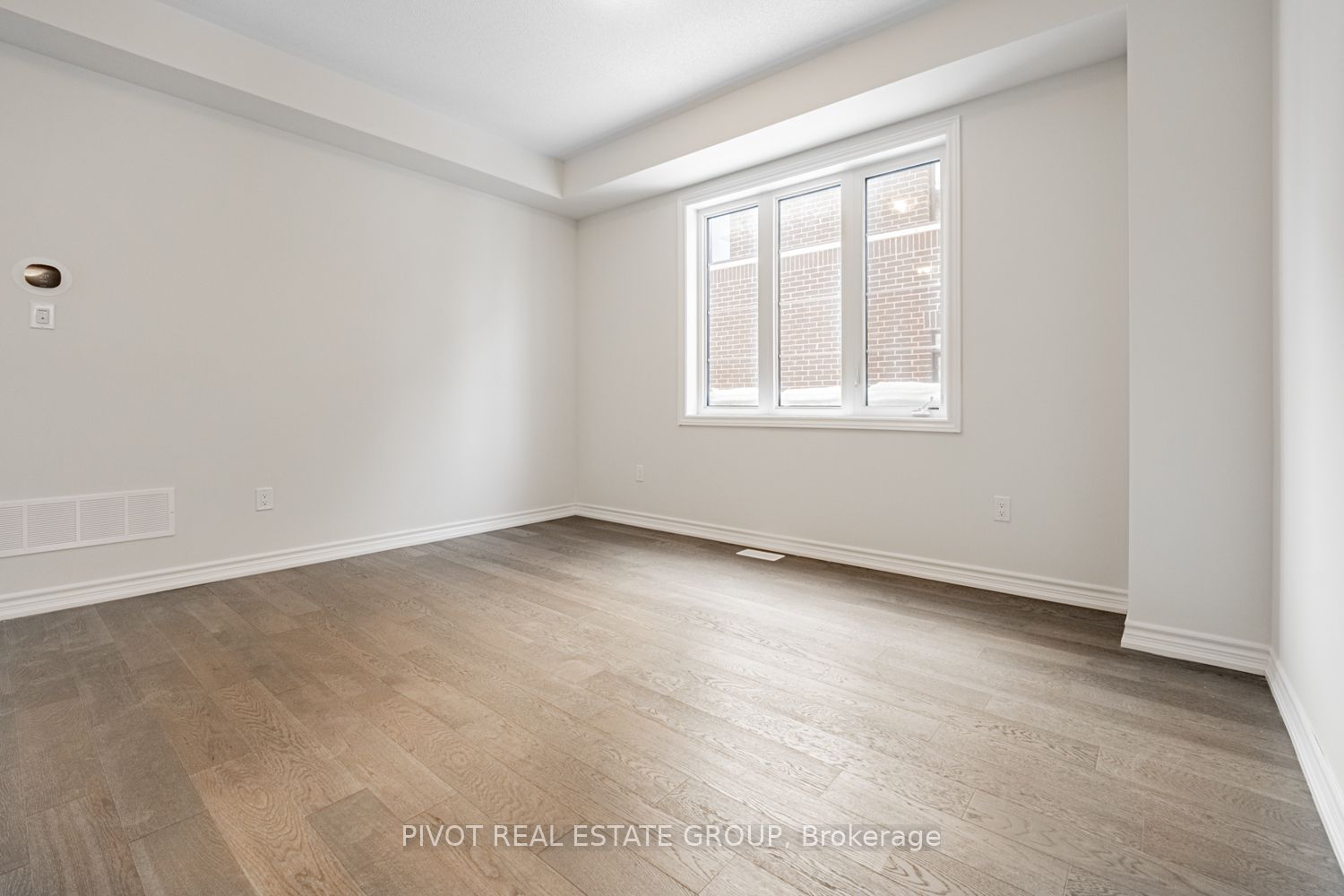 35 Calabria Drive