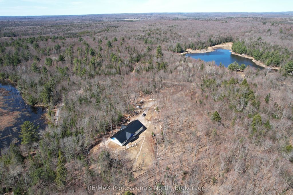 Photo of 121 Loon Lake Road, Magnetawan, ON P0A 1Z0 (MLS # X12643326)