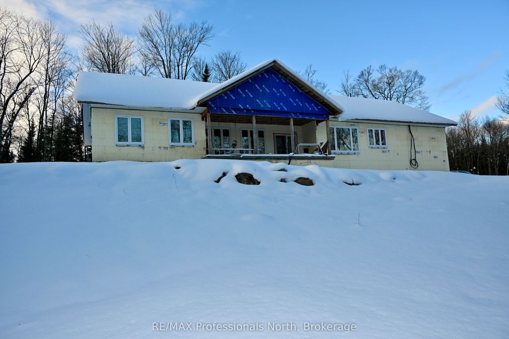 Photo of 121 Loon Lake Road, Magnetawan, ON P0A 1Z0 (MLS # X12643326)