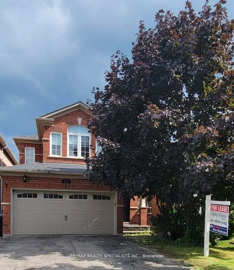 824 Ledbury Crescent Bsmt Mississauga ON L5V 2P9