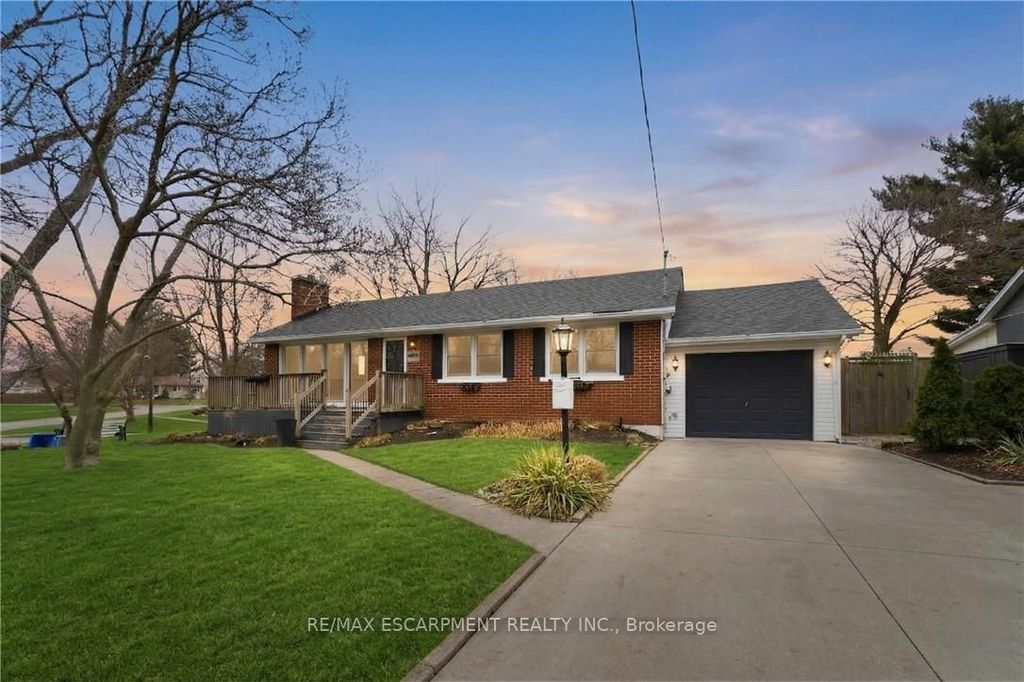 Photo of 40 Nickerson Avenue, St. Catharines, ON L2N 3M4 (MLS # X12954438)