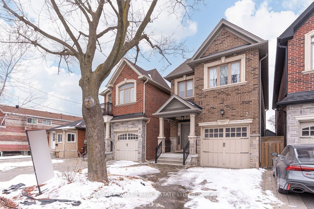 Photo of 797 Oxford Street, Toronto, ON M8Z 1L5 (MLS # W12690940)