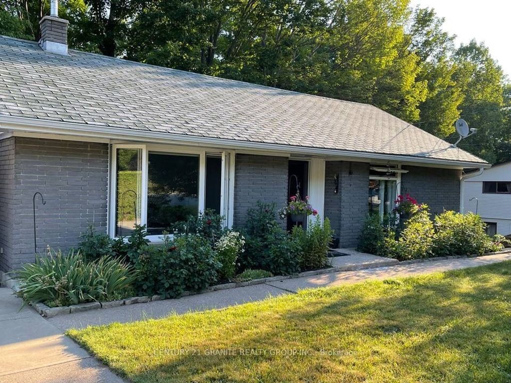 Photo of 12 Forest Hill Road, Bancroft, ON K0L 1C0 (MLS # X12906570)