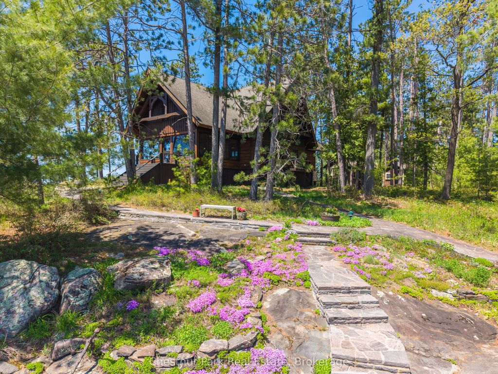 Photo of 1000 Little Baxter (AKA Rockwood) Island, Bracebridge, ON P1L 1W8 (MLS # X13224514)