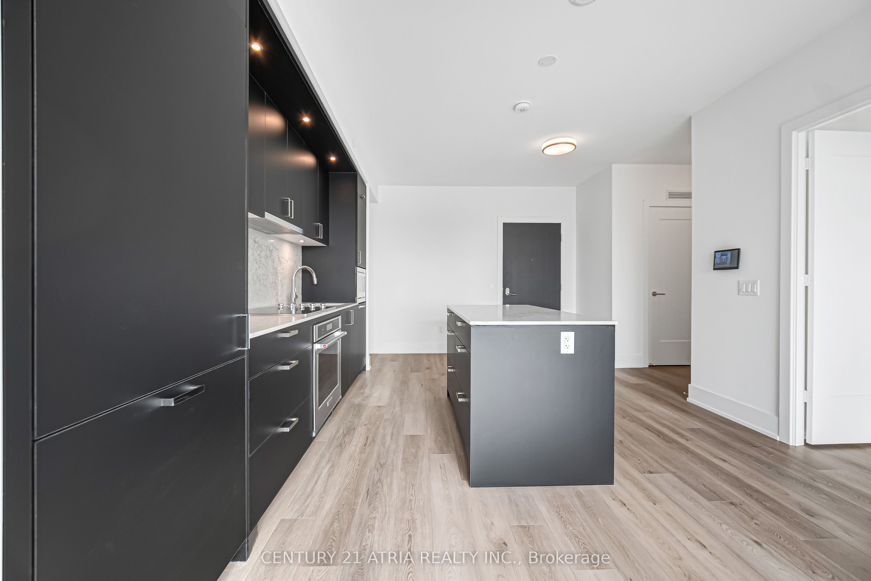 259 The Kingsway N/A 608