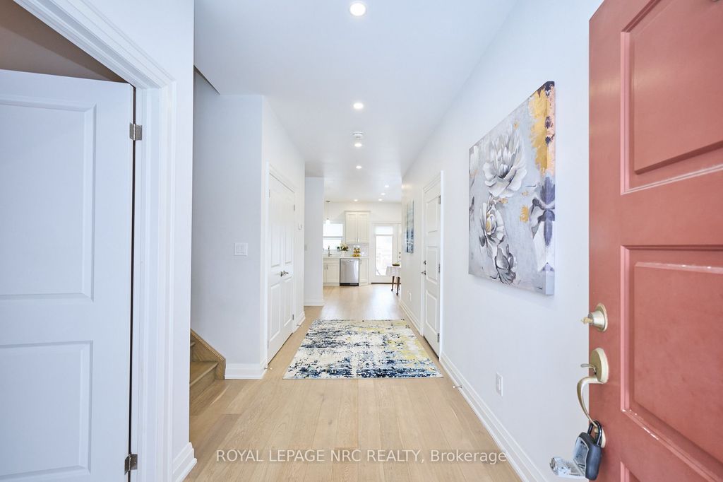 Photo of 10 Leeson Street, St. Catharines, ON L2T 2R1 (MLS # X12847084)