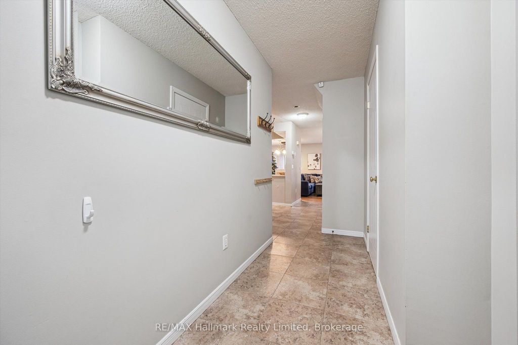 Photo of 246 Starwood Drive, Guelph, ON N1E 7C1 (MLS # X12587378)