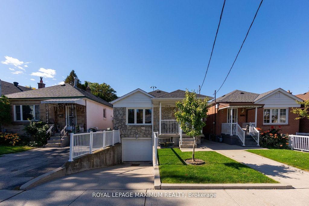 Photo of 572 Northcliffe Boulevard, Toronto, ON M6E 3L7 (MLS # C12796682)