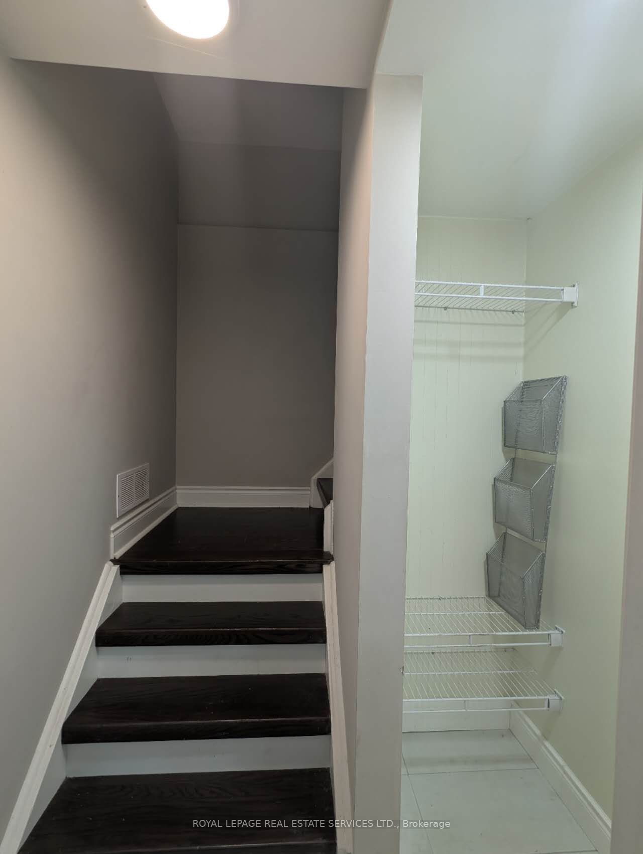 6057 Leeside Crescent Basement