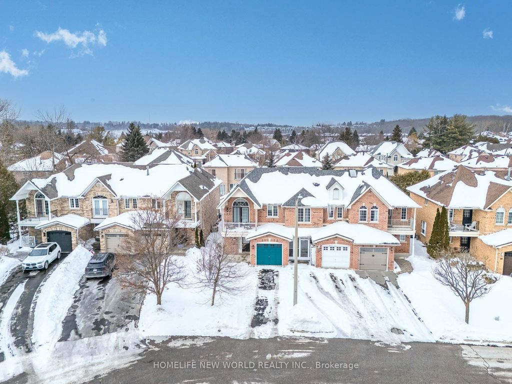 Photo of 26 Cape Breton Court, Richmond Hill, ON L4E 3W4 (MLS # N12770568)