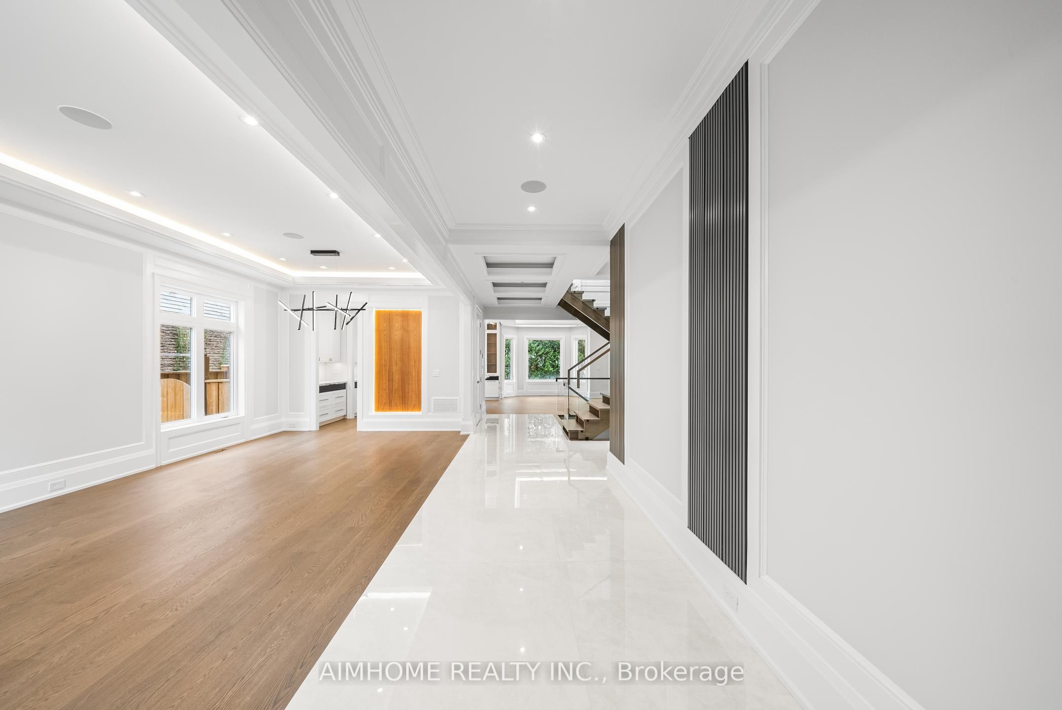 21 Summerfeldt Crescent